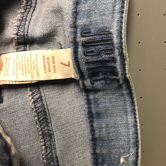 Sequence distressed jeans. - Picture 6 of 6